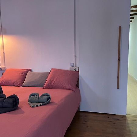Alojamiento Con Encanto En Planta Superior Ideal Para Trabajo Y Escapadas Familiares En Montserrat Esparraguera Exterior photo